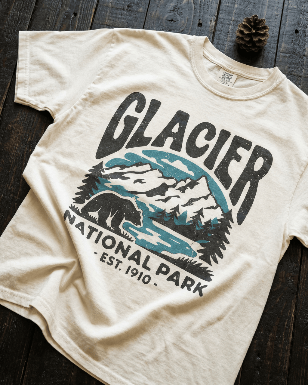 Comfort Colors Glacier National Park T-Shirt - Retro Bear Nature Lover Graphic Tee